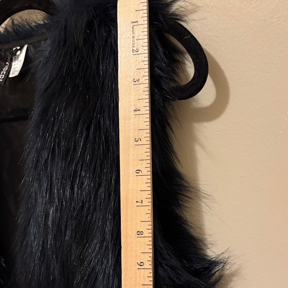 Divided Black Faux Fur Vest - Picture 9 of 10